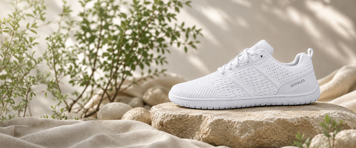 Barfußschuhe im Wald